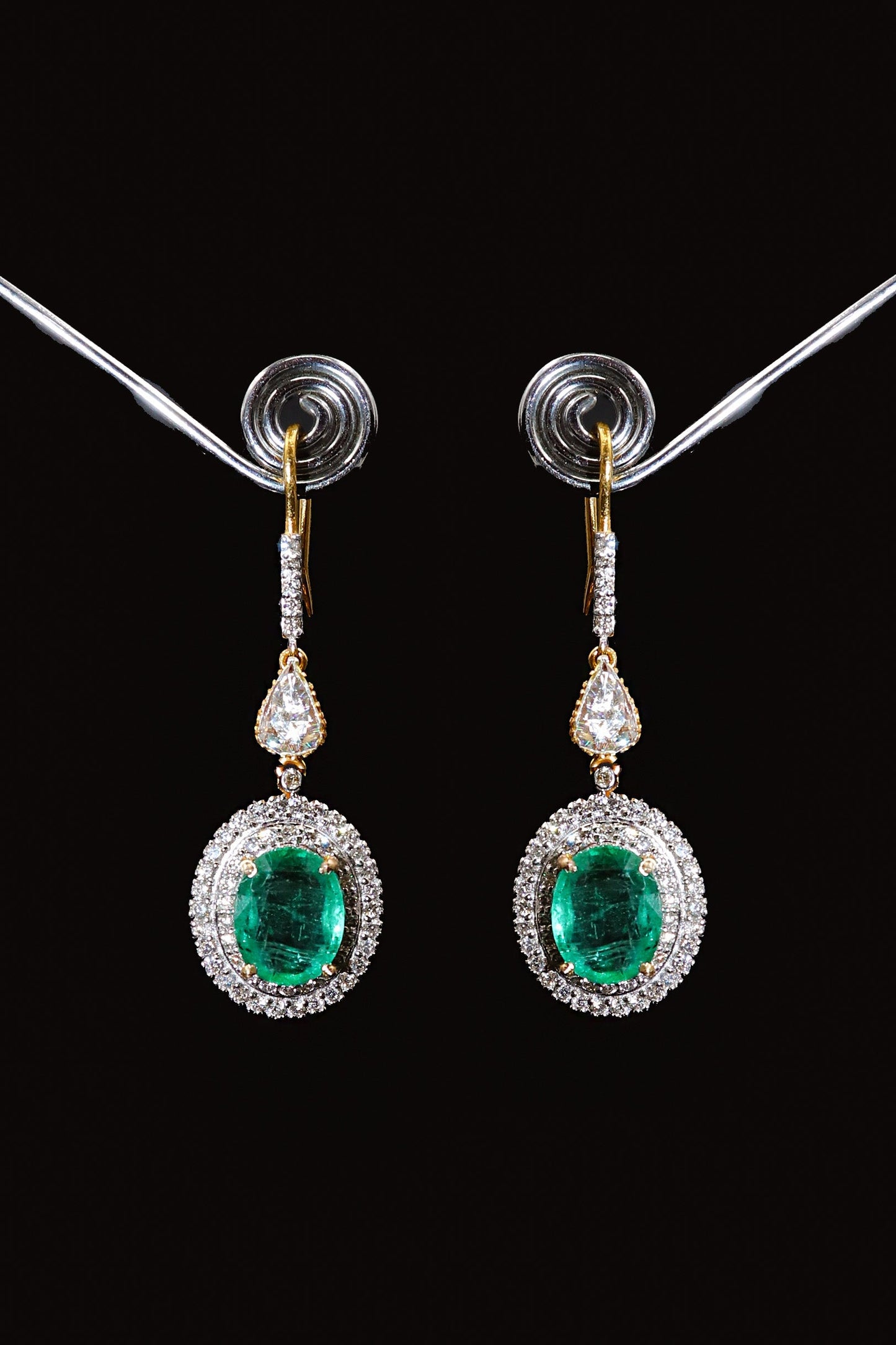 14KT Gold Emerald Gemstone With Diamonds Hook Earring Jewelry - SurabhiJewels