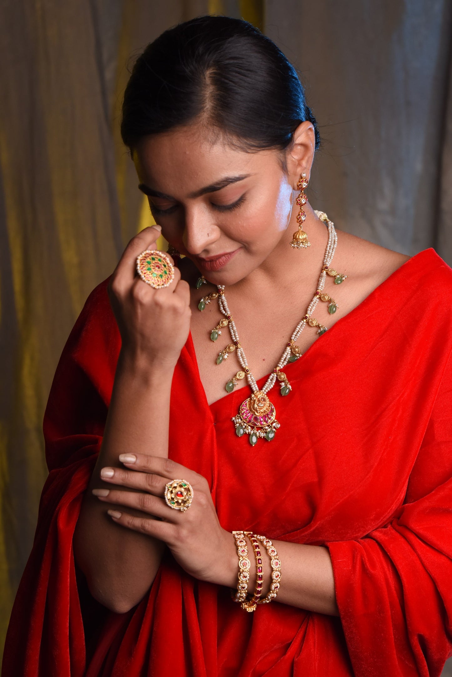 18KT GOLD RUBY WITH EMERALD BANGLE - SurabhiJewels