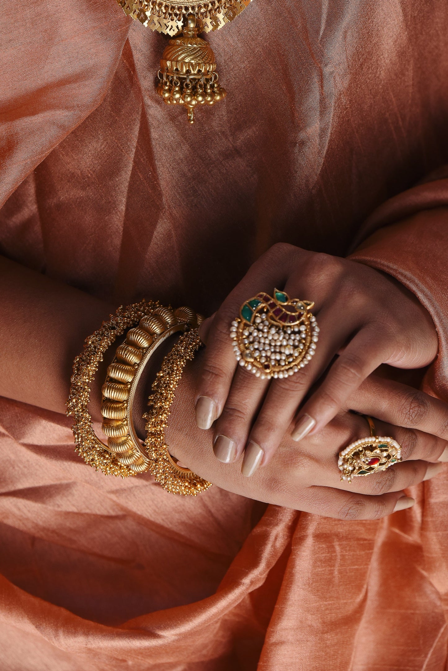22KT GOLD PUMPKIN BANGLE - SurabhiJewels