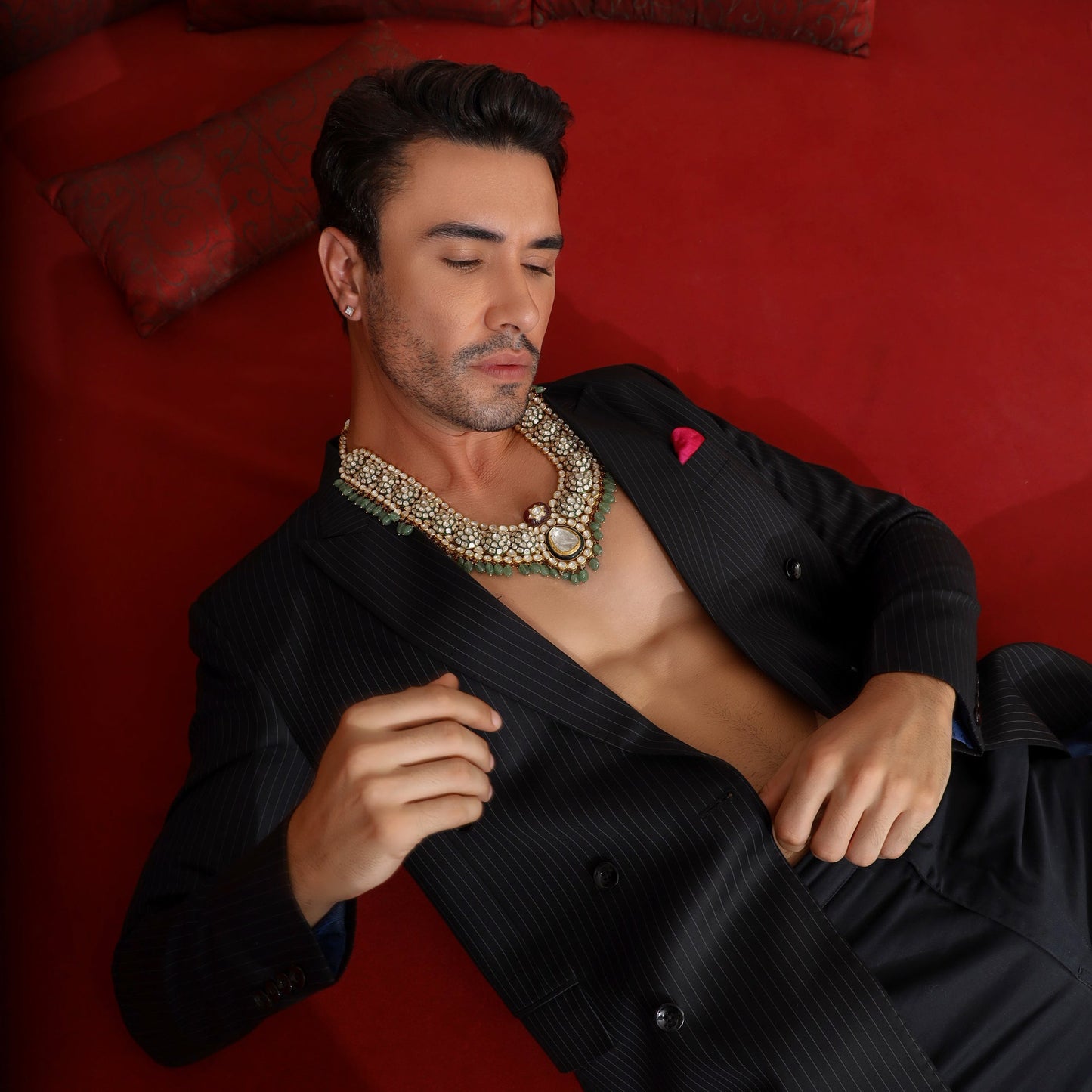 Emerald Diamond Polki Jadau Gold Necklace