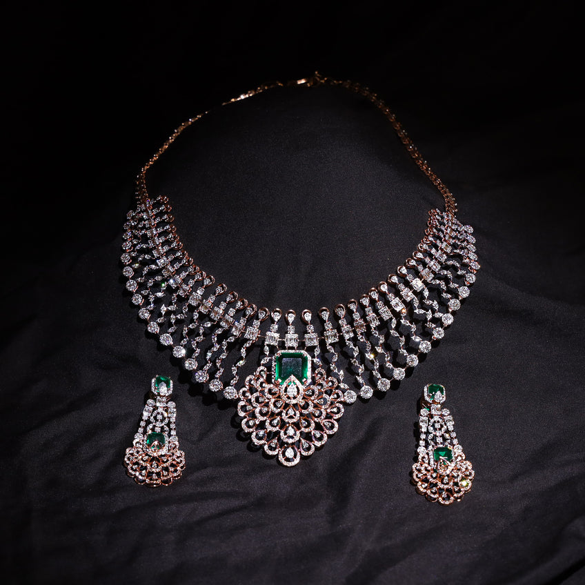Mumtaz Emerald Diamond Necklace Set