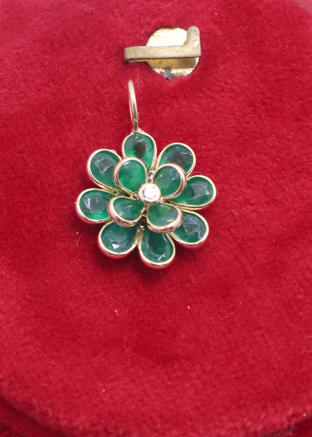 The Grand Emerald & Diamond Signature Pendant