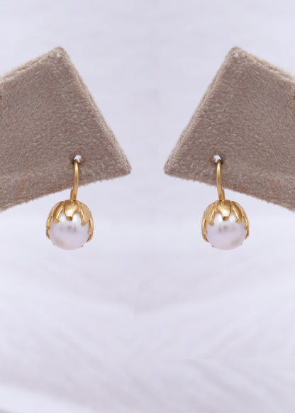 The Classic Pearl Radiance Stud Earrings