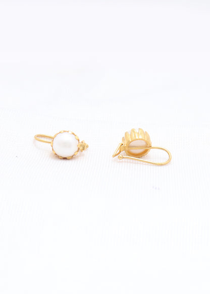 The Classic Pearl Radiance Stud Earrings