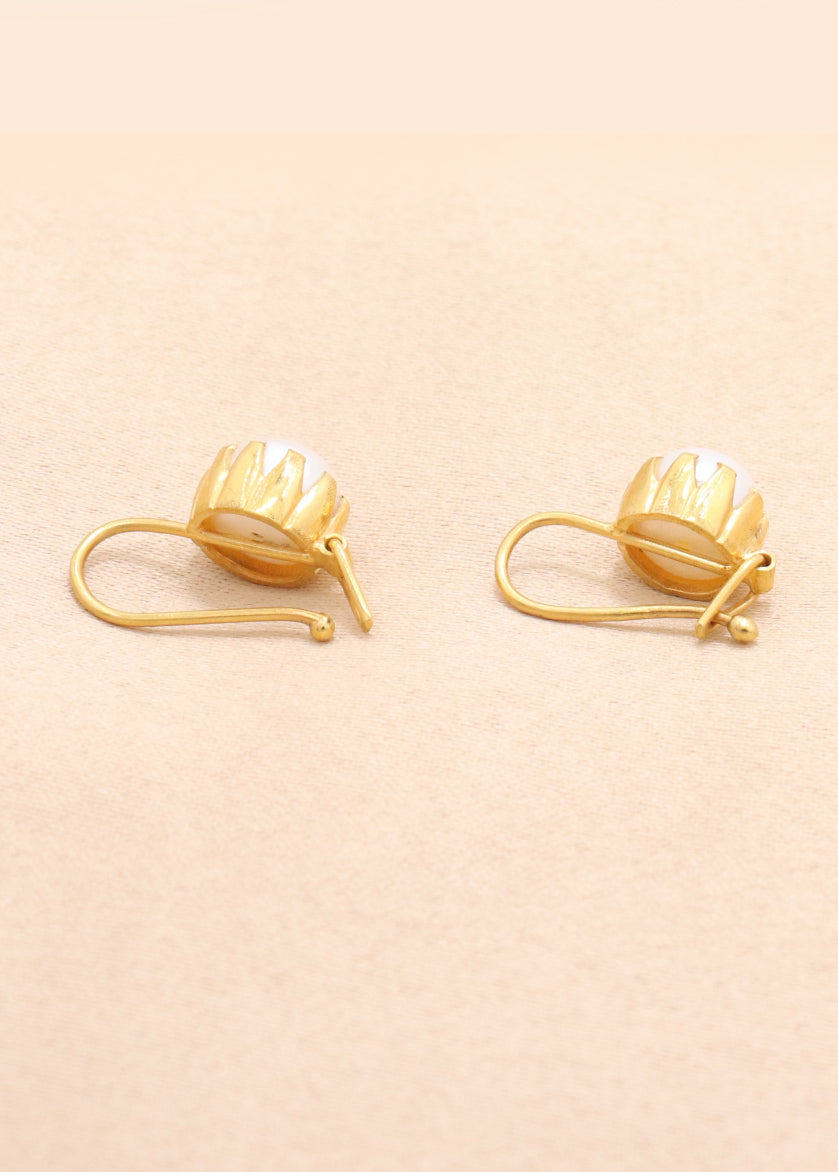 The Classic Pearl Radiance Stud Earrings