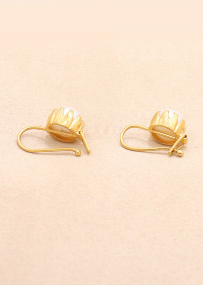 The Classic Pearl Radiance Stud Earrings